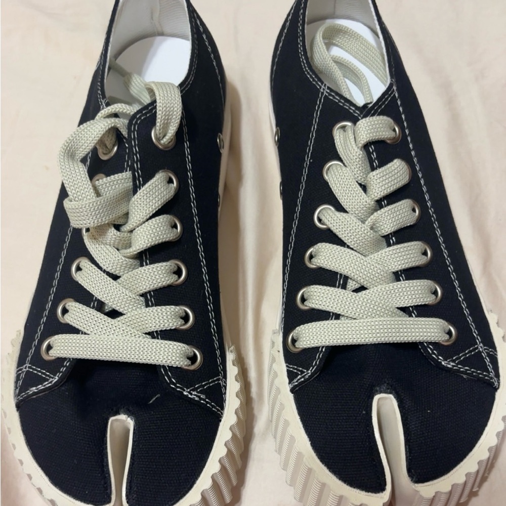 Black Sneakers with White Stitching